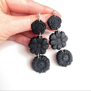 Black flower clay earrings